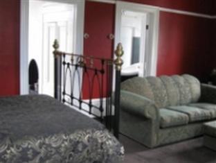 Oakdene Heritage Accommodation St Marys Екстериор снимка